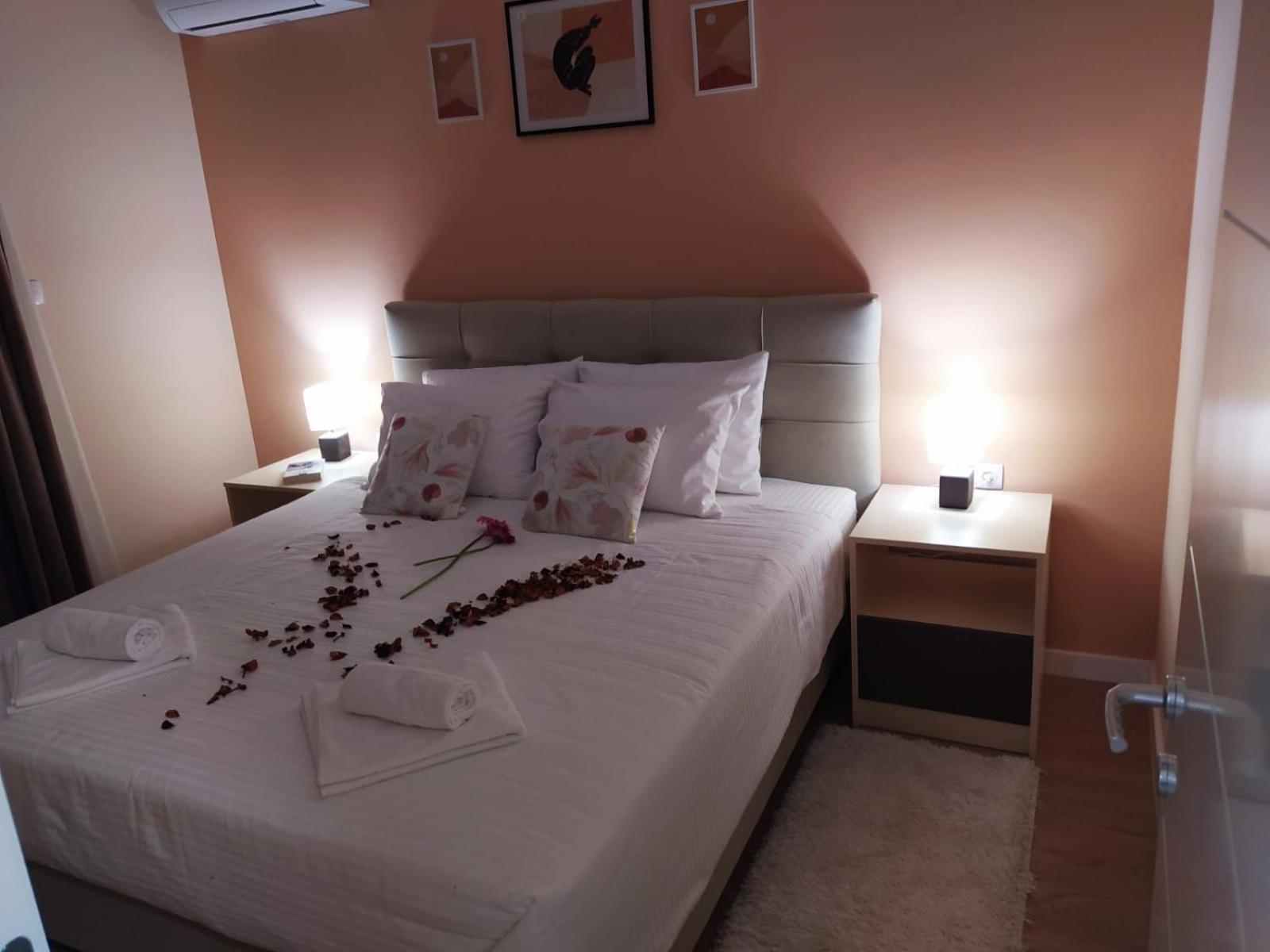 Pine 1 Apartment In The Center Trebinje Exterior photo